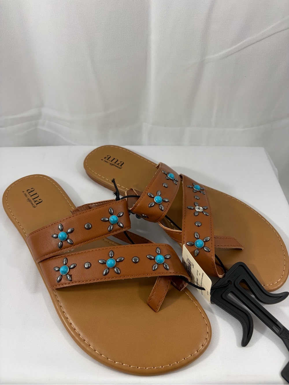 NWT a.n.a Womenâs Size 10 Brown Slide Sandals with Turquoise Accent Studs